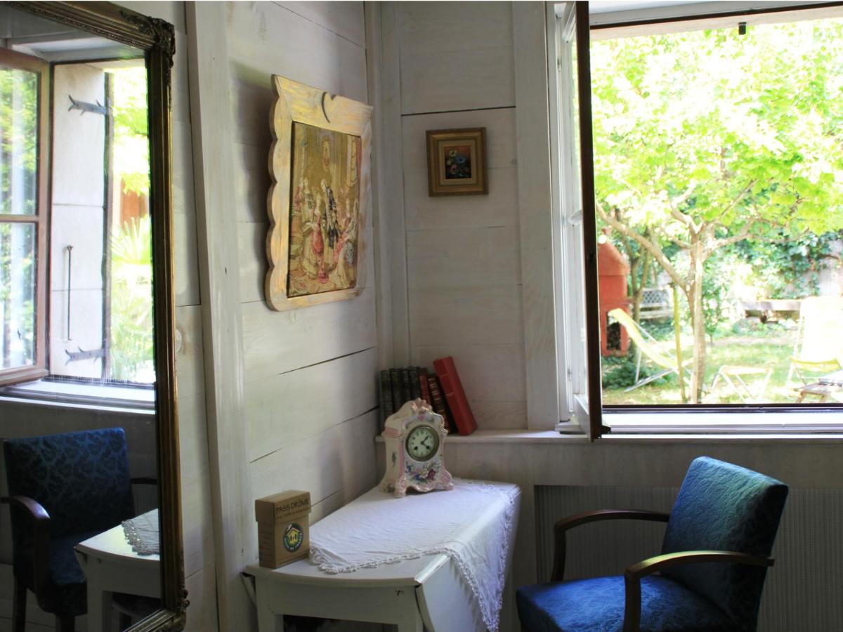 Bed and Breakfast Les Pascals Saint-Paul-les-Romans Экстерьер фото