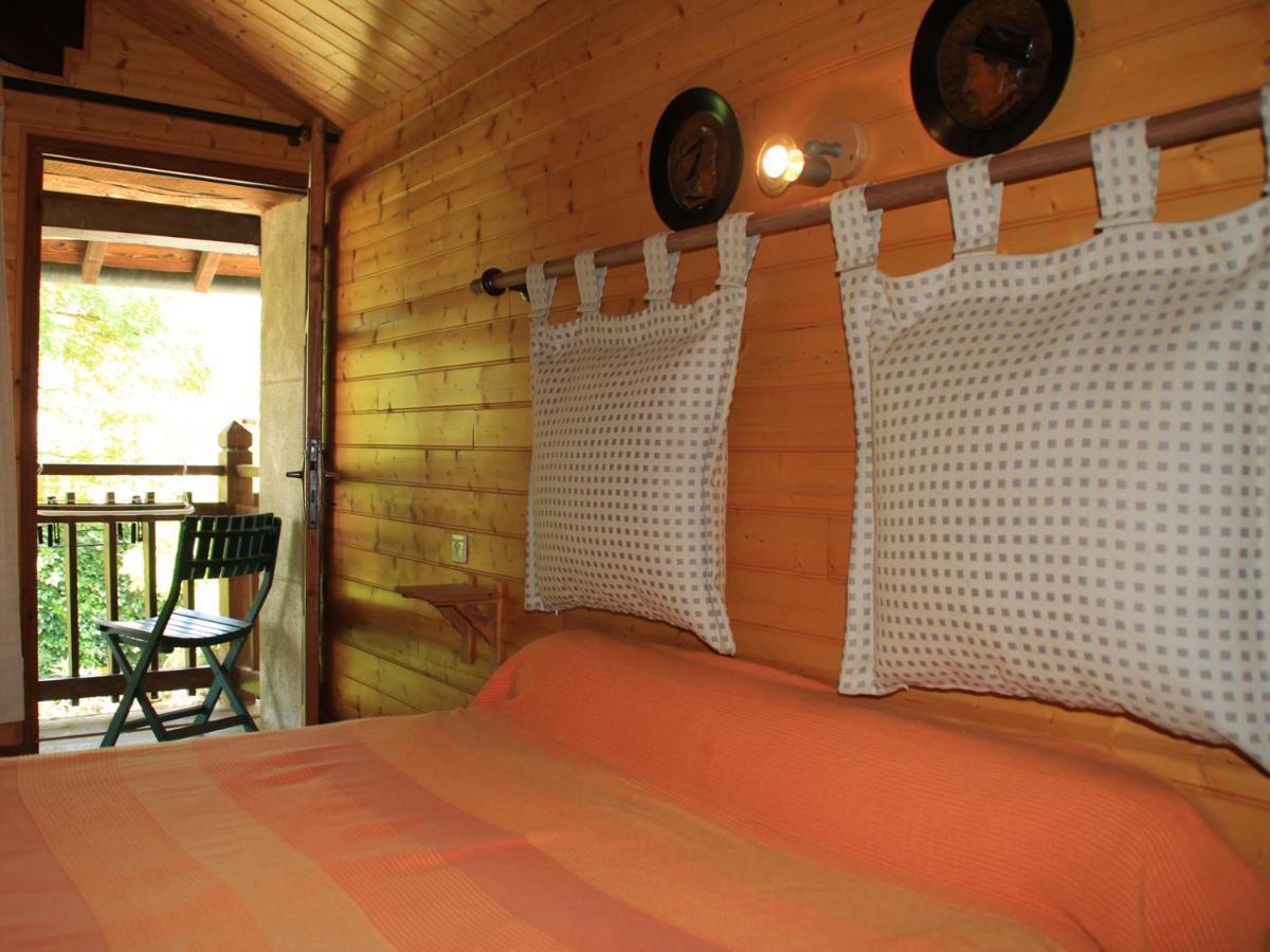 Bed and Breakfast Les Pascals Saint-Paul-les-Romans Экстерьер фото